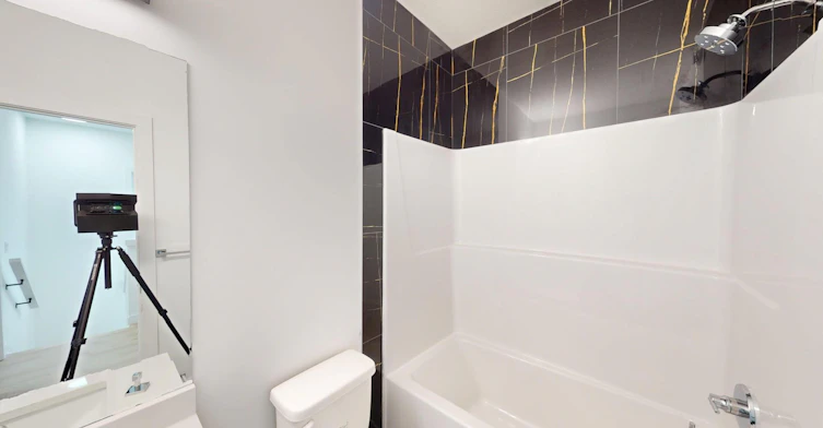 10963 140 Street NW, Edmonton, AB, T5C 2M6 - 5