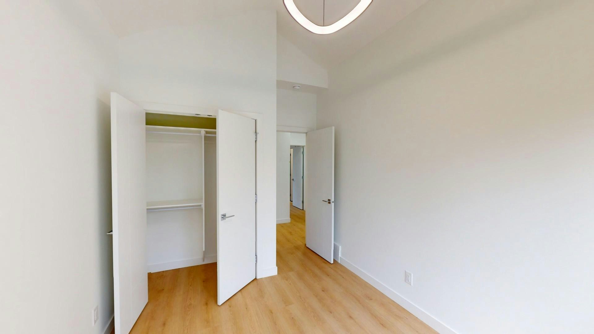 10965 140 Street NW, Edmonton, AB, T5C 2M6 - 8