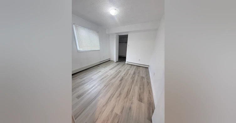405 5th Avenue North, Saskatoon, SK, S7K 6Z3 - 8