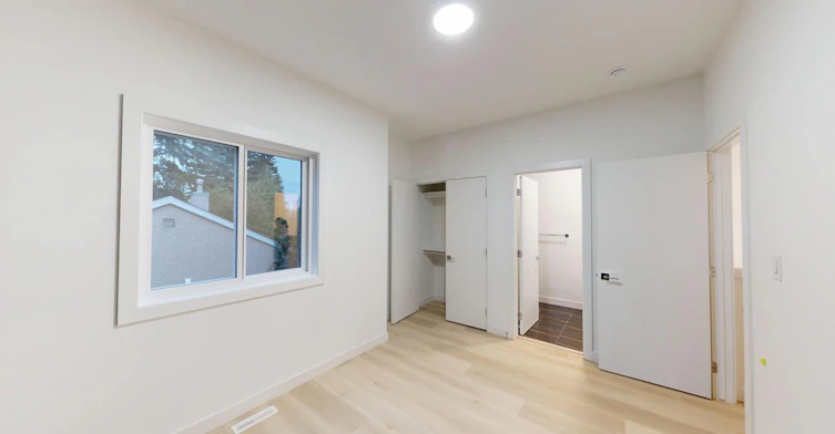 10967 140 Street Nw, Edmonton, AB, T5C 2M6 - 13