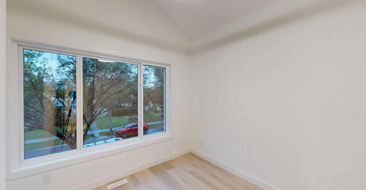 10967 140 Street Nw, Edmonton, AB, T5C 2M6 - 7
