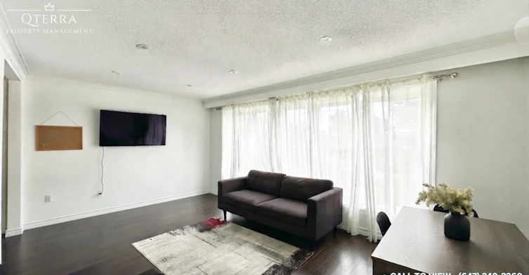 1-94 Seminole Avenue, Toronto, ON, M1J 1N6