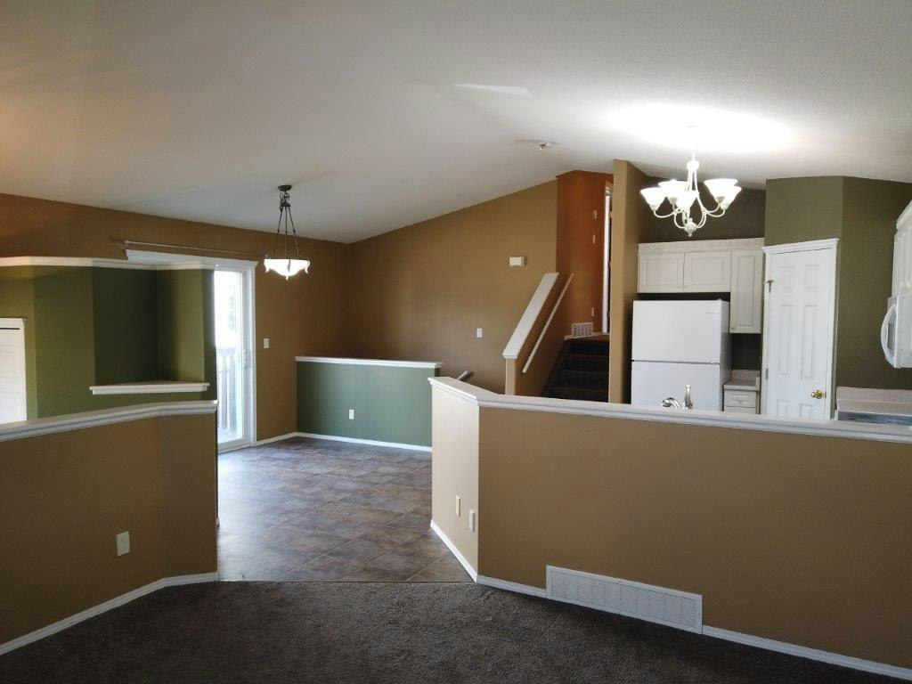 6219 90a Street, Grande Prairie, AB, T8W 2M3 - 3