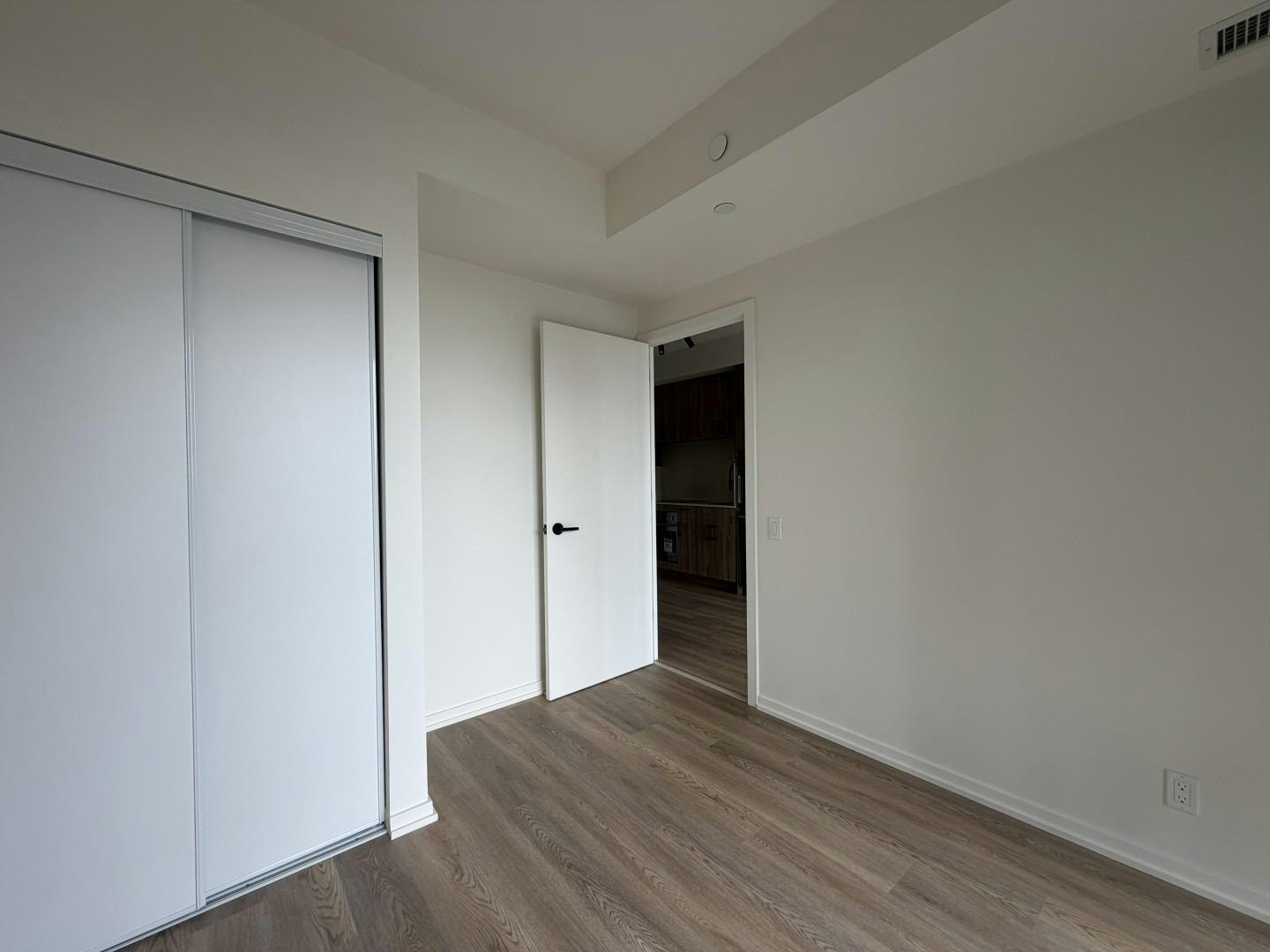 06-109 Erskine Avenue, Toronto, ON, M4P 1Y5 - 4