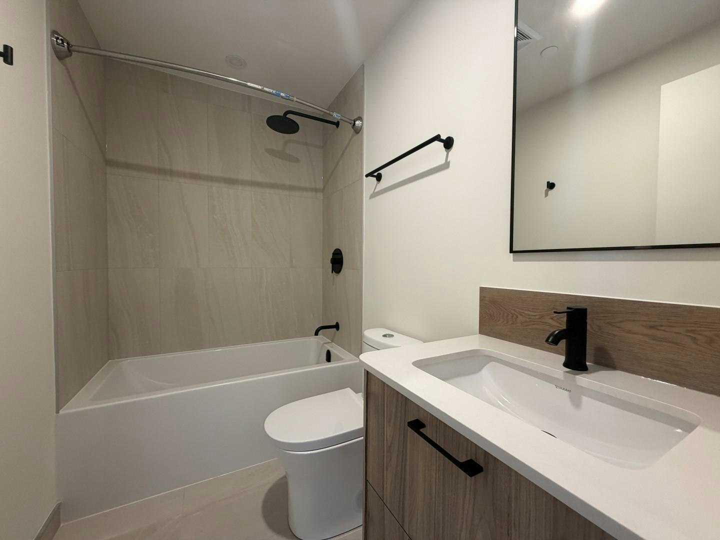 06-109 Erskine Avenue, Toronto, ON, M4P 1Y5 - 2