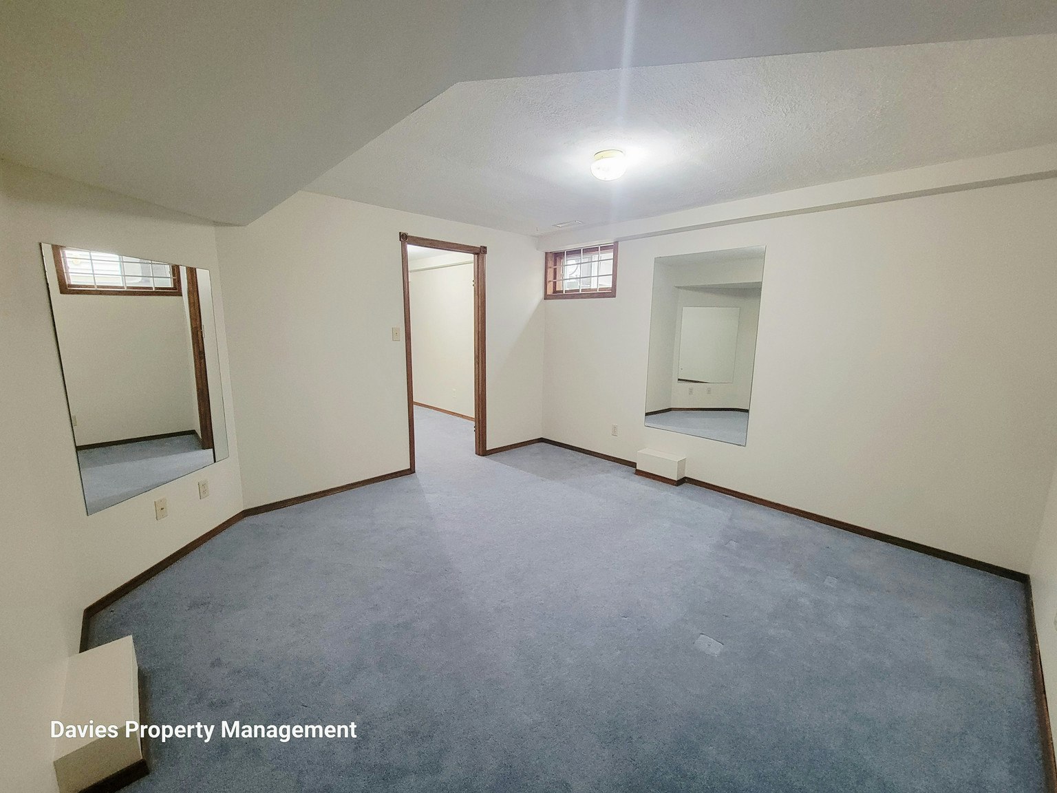 4427 Whitemud Road Northwest, Edmonton, AB, T6H 5W7 - 13