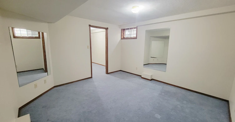 4427 Whitemud Road Northwest, Edmonton, AB, T6H 5W7 - 13
