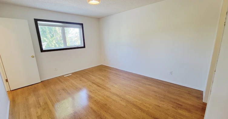 4427 Whitemud Road Northwest, Edmonton, AB, T6H 5W7 - 14