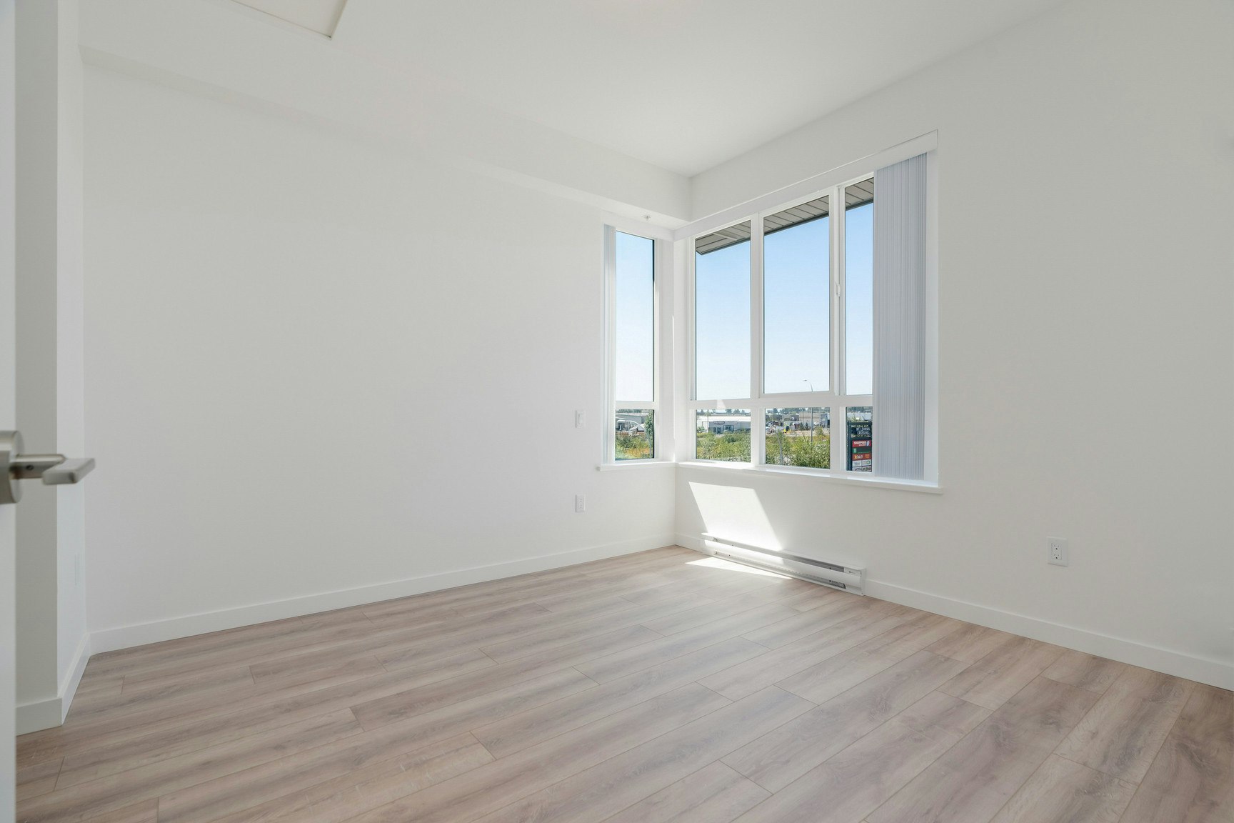 2850 Livingstone Avenue, Abbotsford, BC, V2T 0K3 - 11