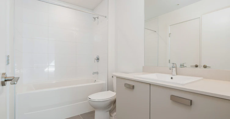 2850 Livingstone Avenue, Abbotsford, BC, V2T 0K3 - 12