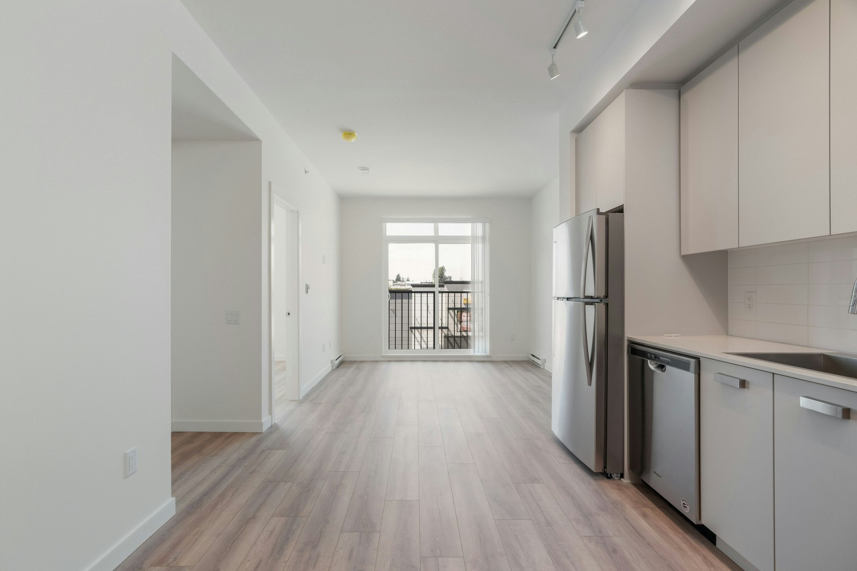 2850 Livingstone Avenue, Abbotsford, BC, V2T 0K3 - 6