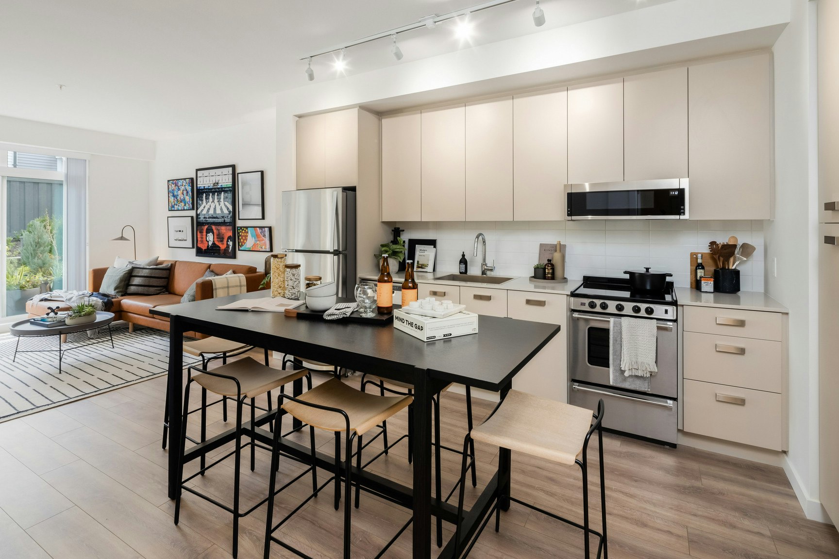 2850 Livingstone Avenue, Abbotsford, BC, V2T 0K3 - 3