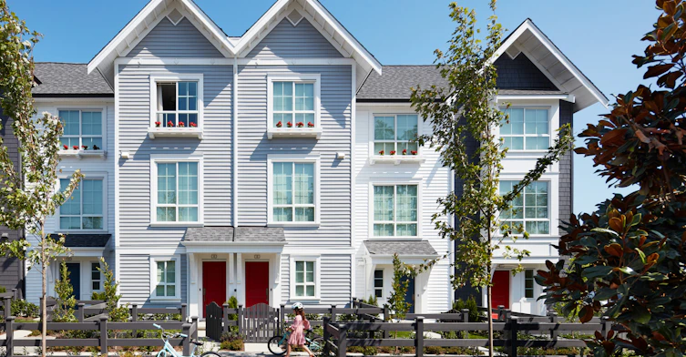 2850 Livingstone Avenue, Abbotsford, BC, V2T 0K3