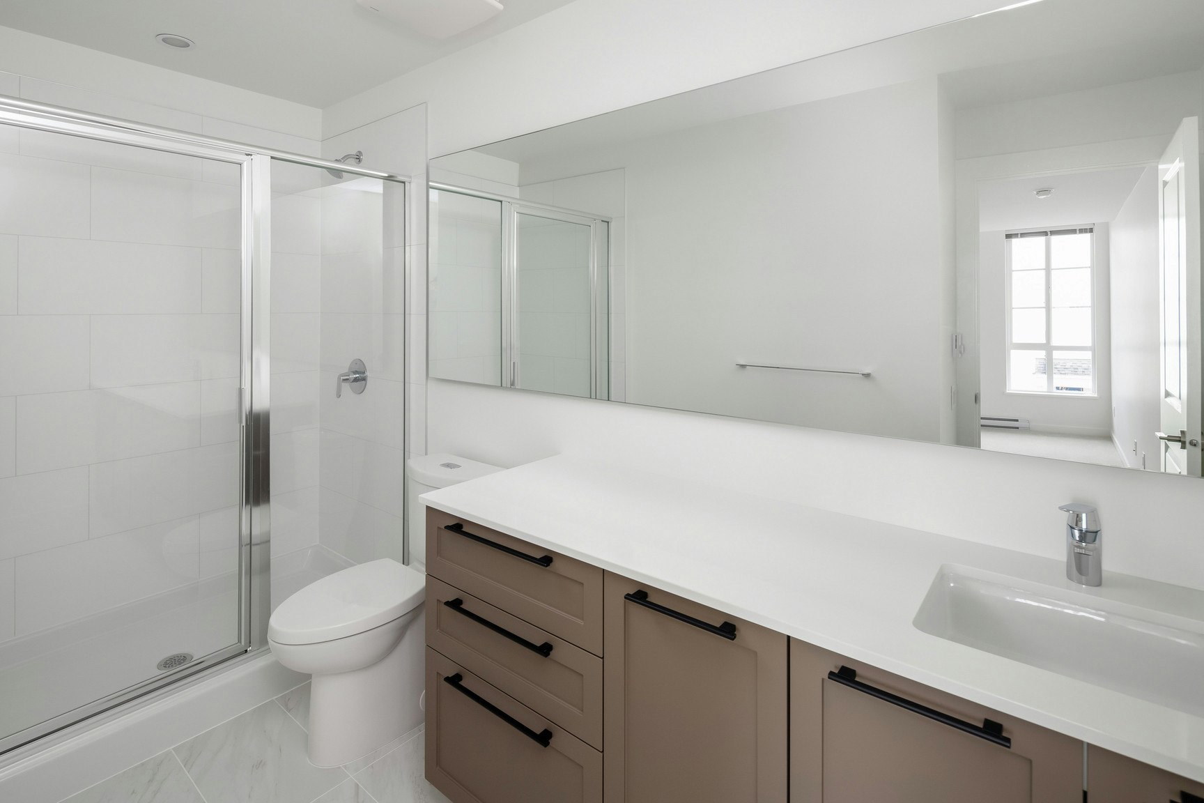 2850 Livingstone Avenue, Abbotsford, BC, V2T 0K3 - 28