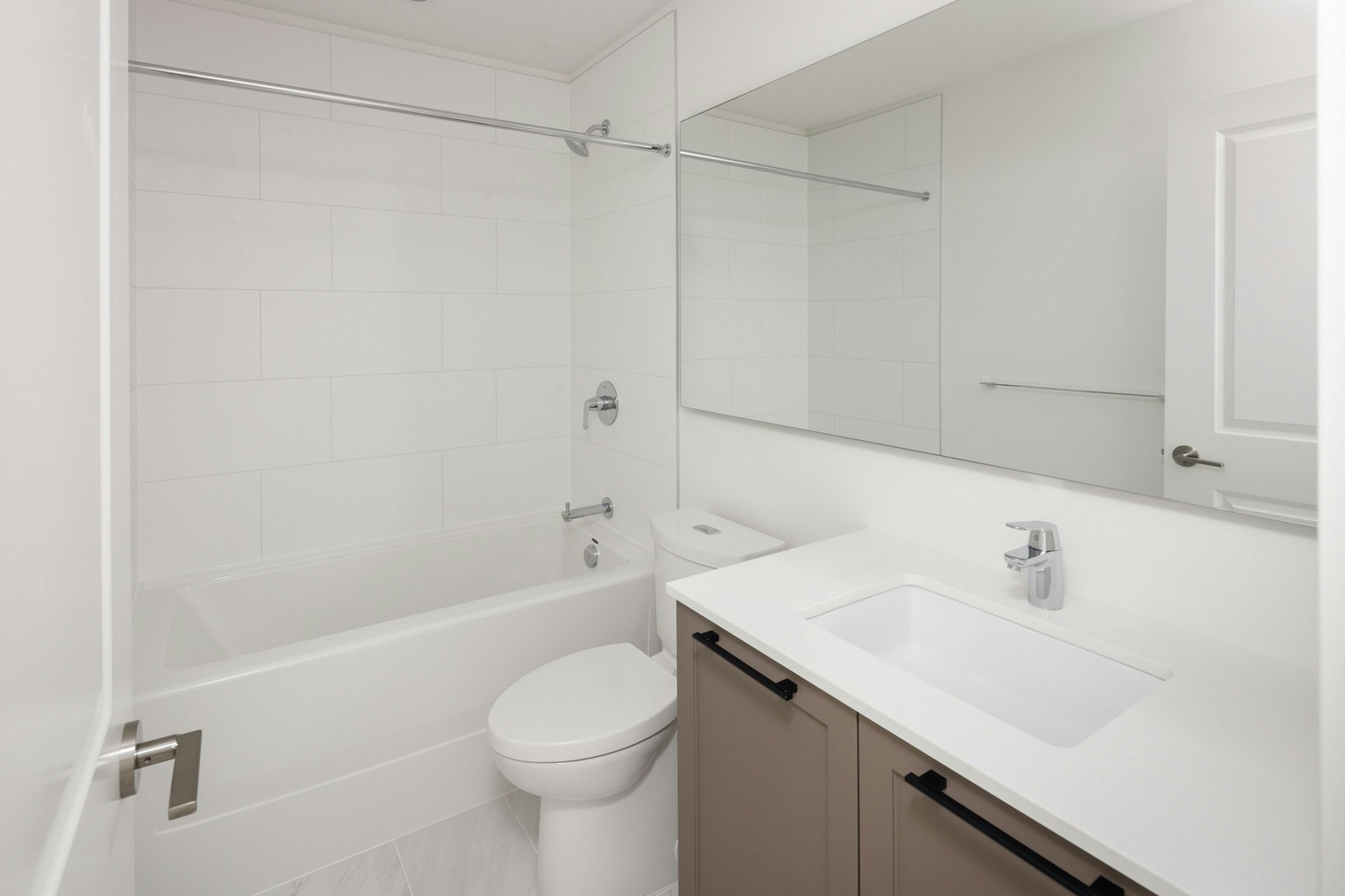2850 Livingstone Avenue, Abbotsford, BC, V2T 0K3 - 26