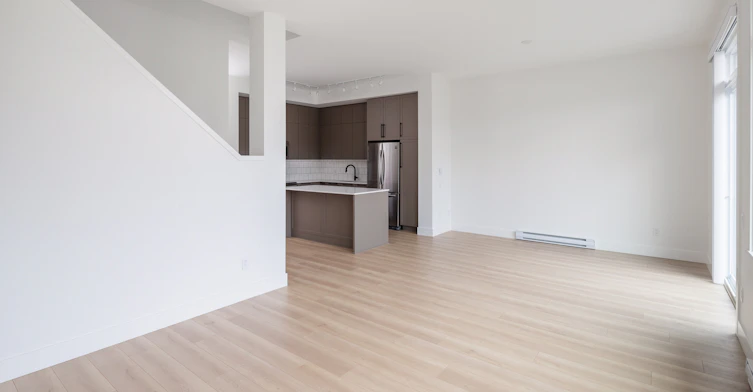 2850 Livingstone Avenue, Abbotsford, BC, V2T 0K3 - 8