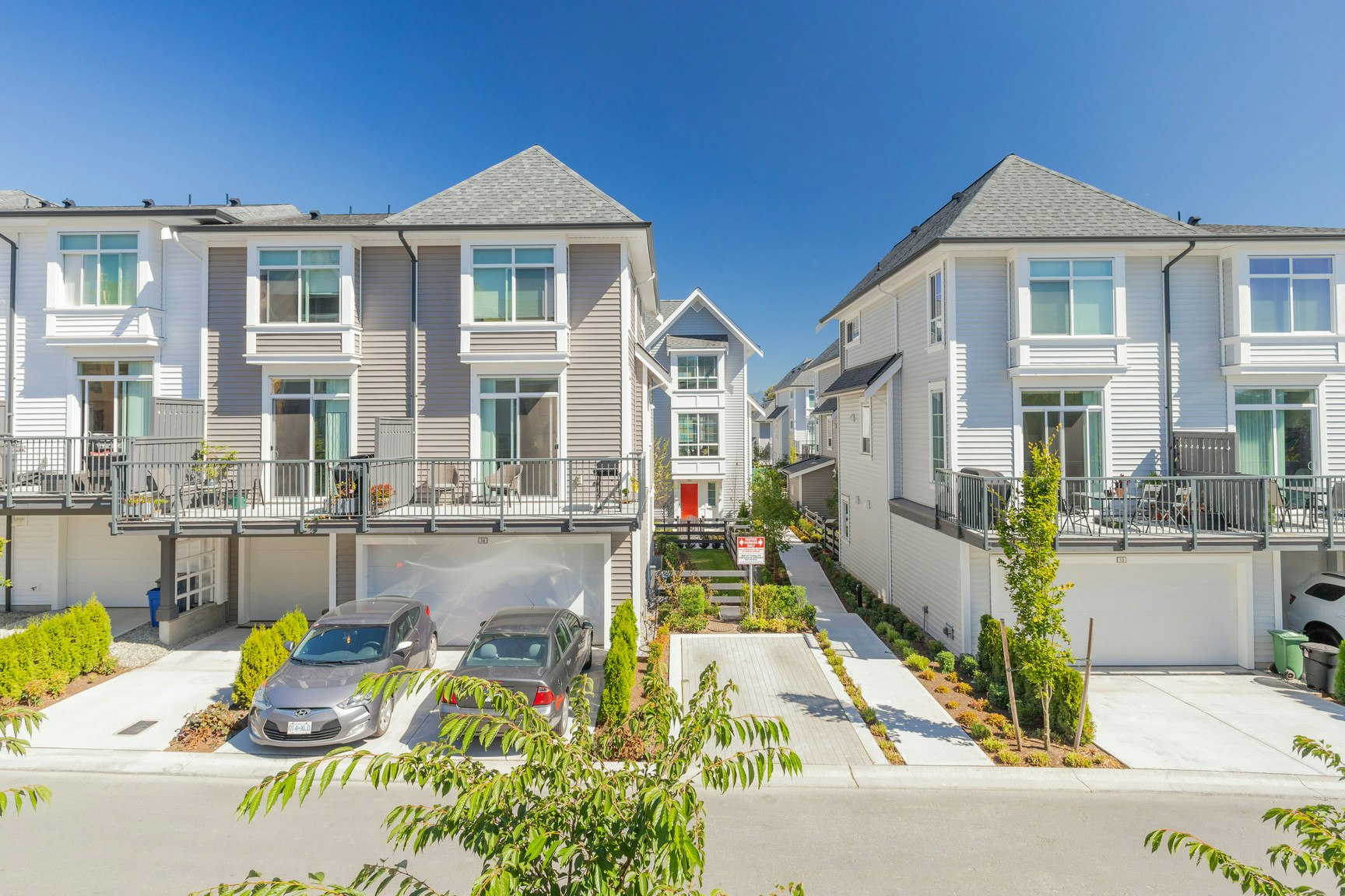 2850 Livingstone Avenue, Abbotsford, BC, V2T 0K3