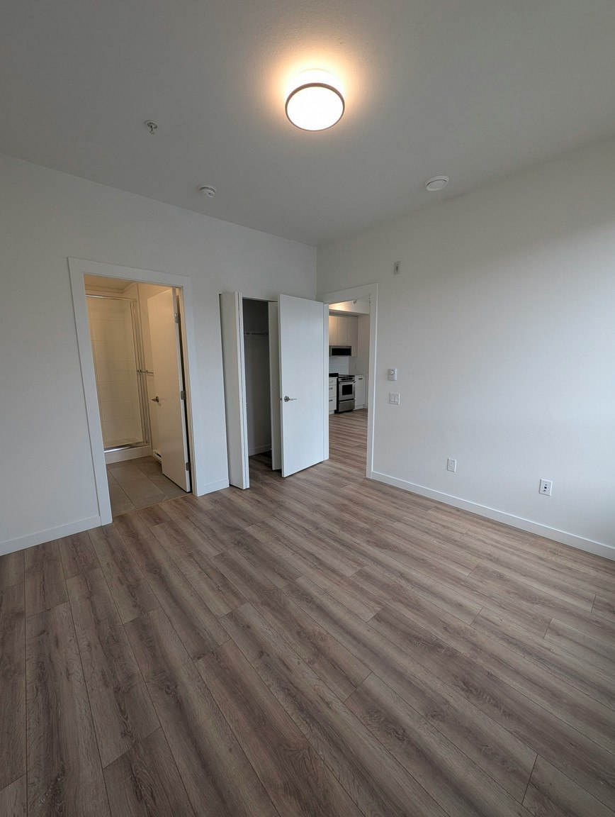 2850 Livingstone Avenue, Abbotsford, BC, V2T 0K3 - 7