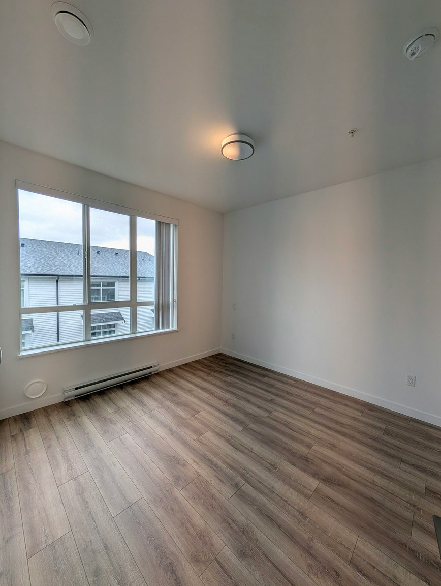 2850 Livingstone Avenue, Abbotsford, BC, V2T 0K3 - 9