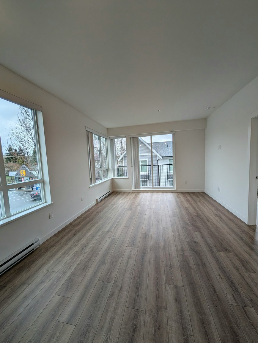 2850 Livingstone Avenue, Abbotsford, BC, V2T 0K3 5