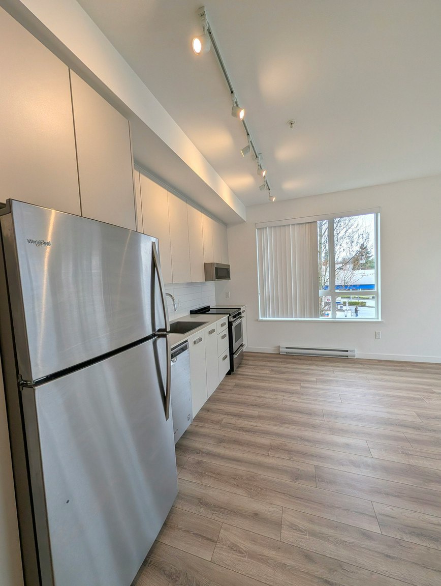 2850 Livingstone Avenue, Abbotsford, BC, V2T 0K3 3