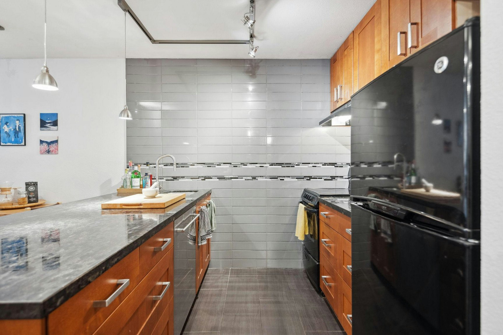 1330 Burrard Street, Vancouver, BC, V6Z 2B8 - 11