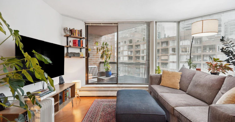 1330 Burrard Street, Vancouver, BC, V6Z 2B8 - 6