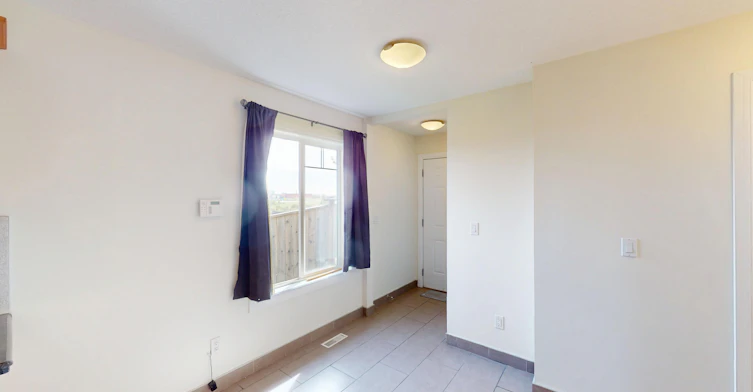 1331 8 Avenue Ne, Calgary, AB, T2E 0P2 - 6