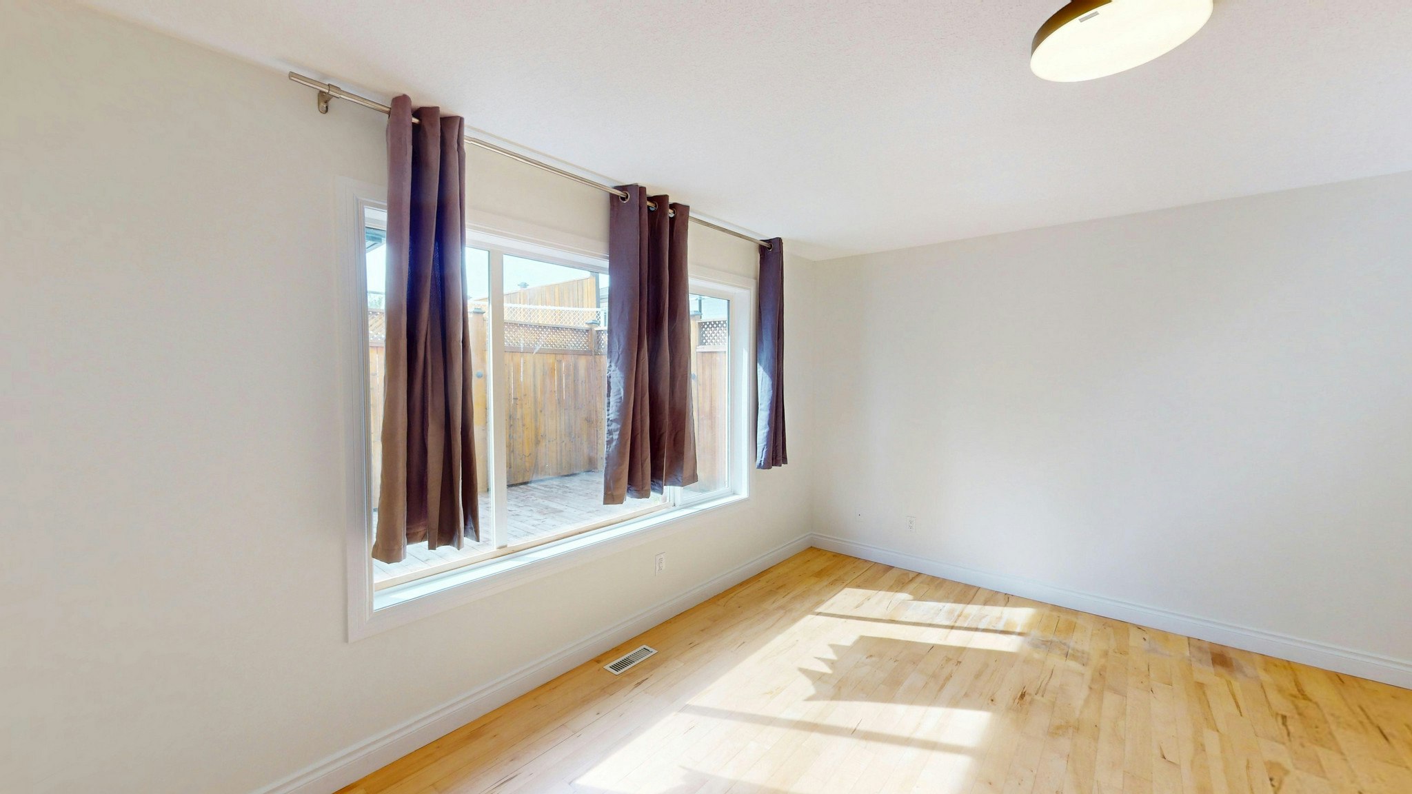 1331 8 Avenue Ne, Calgary, AB, T2E 0P2 - 7