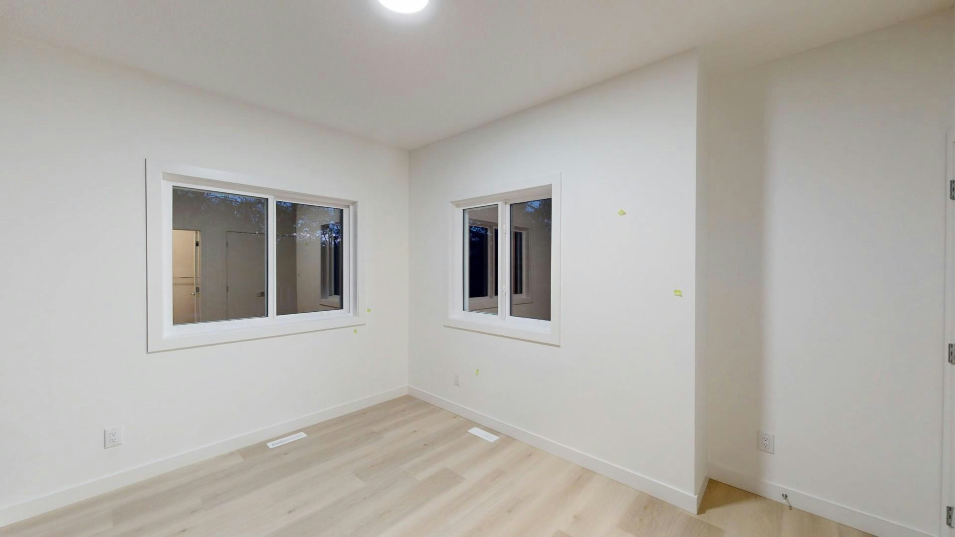 10969 140 Street Nw, Edmonton, AB, T5C 2M6 - 6
