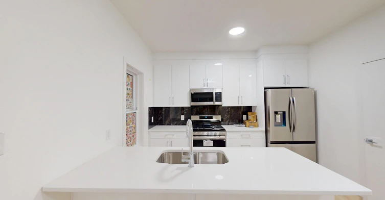 10969 140 Street Nw, Edmonton, AB, T5C 2M6