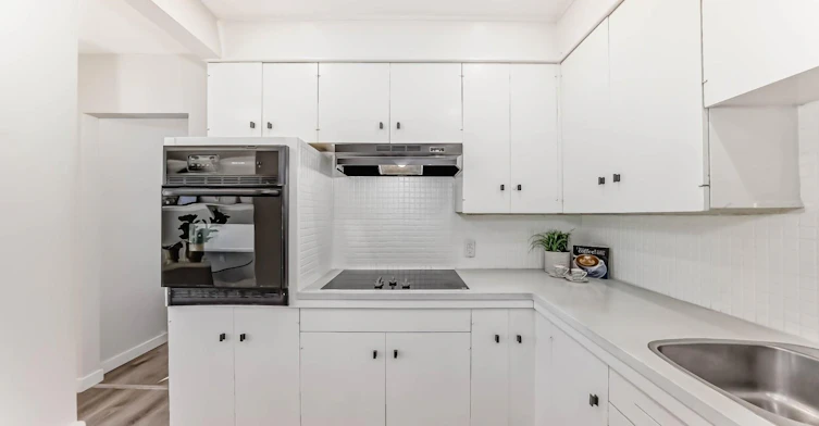 1319 107 Avenue Sw, Calgary, AB, T2W 0C1