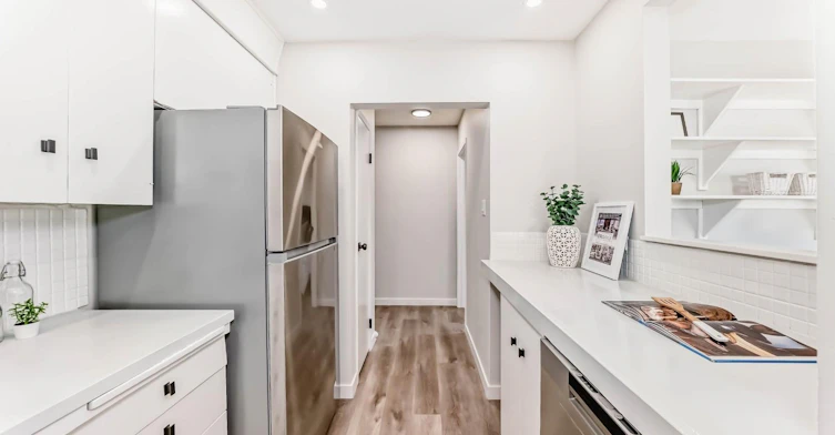 1319 107 Avenue Sw, Calgary, AB, T2W 0C1 - 5
