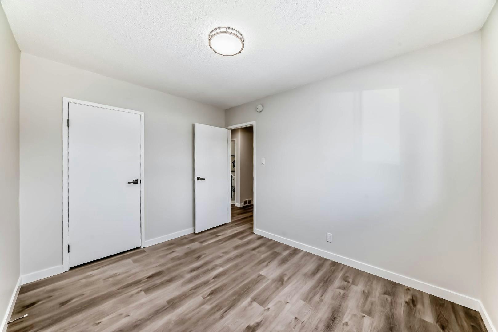 1319 107 Avenue Sw, Calgary, AB, T2W 0C1 - 24