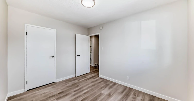 1319 107 Avenue Sw, Calgary, AB, T2W 0C1 - 24
