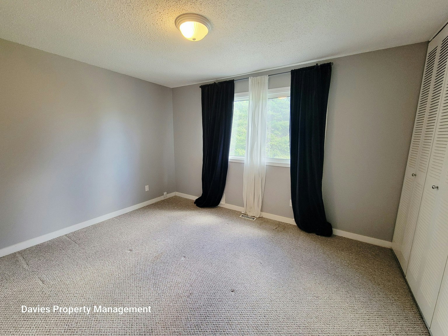 5805 Riverbend Road Northwest, Edmonton, AB, T6H 4V4 - 7