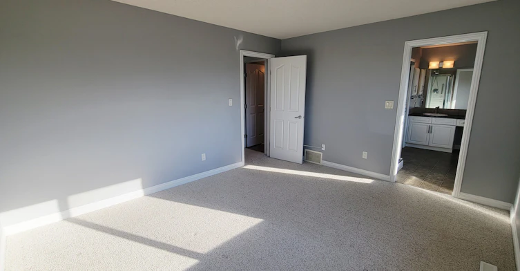1020 118a Street Southwest, Edmonton, AB, T6W 0B8 - 9