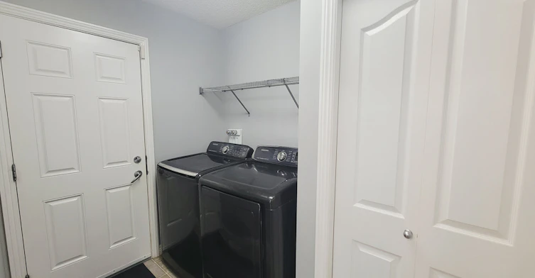 1020 118a Street Southwest, Edmonton, AB, T6W 0B8 - 18