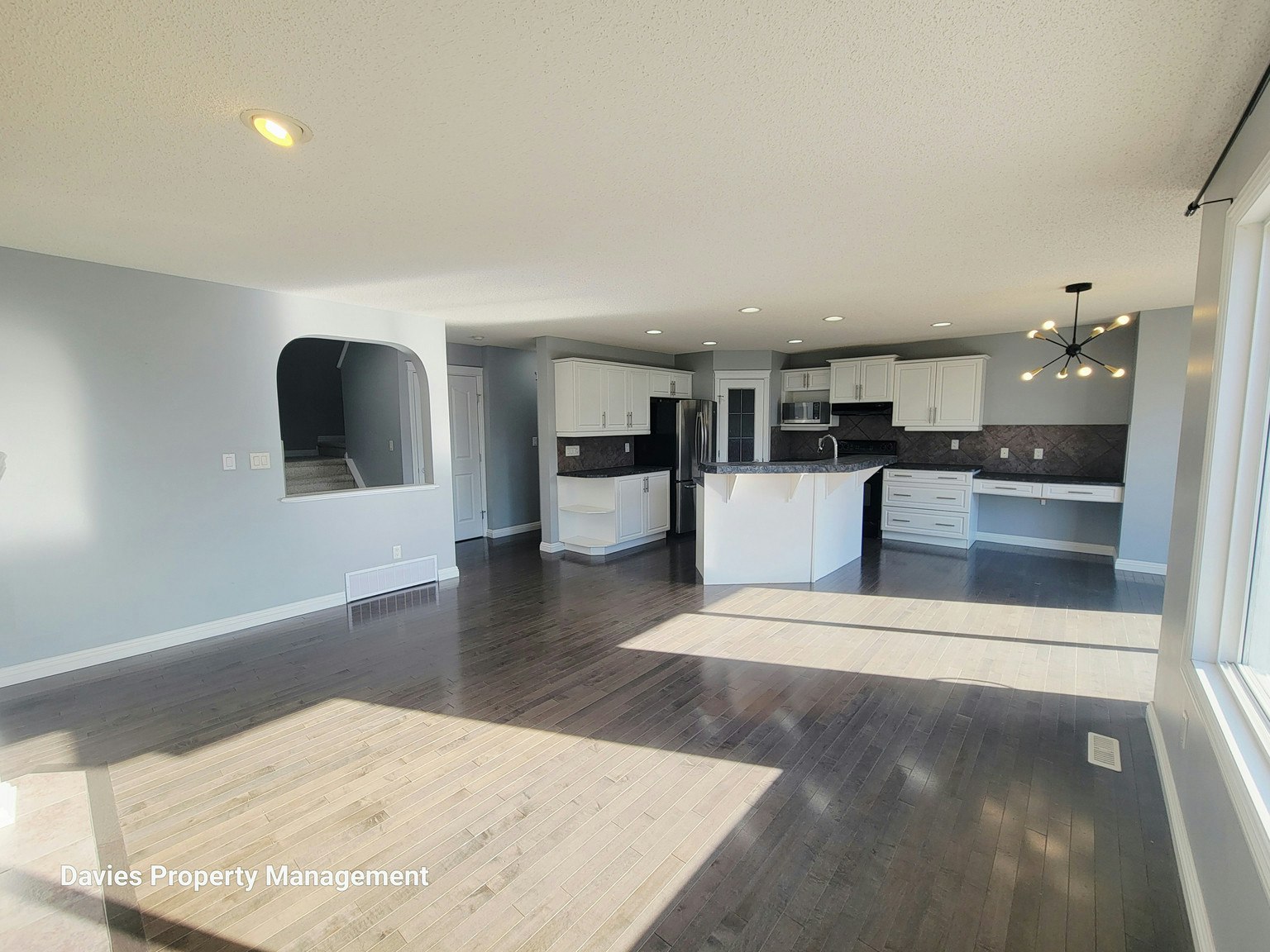 1020 118a Street Southwest, Edmonton, AB, T6W 0B8 - 4