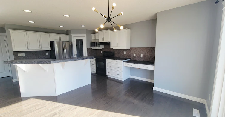 1020 118a Street Southwest, Edmonton, AB, T6W 0B8 - 3