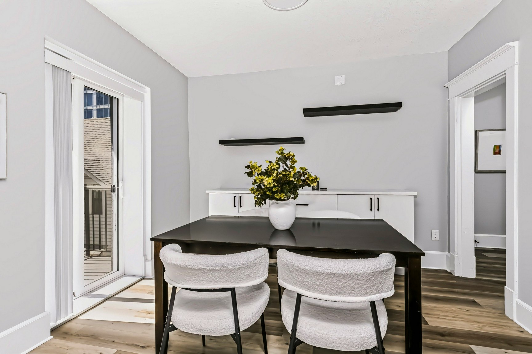304-10146 121 Street Northwest, Edmonton, AB, T5N 1K4 - 7