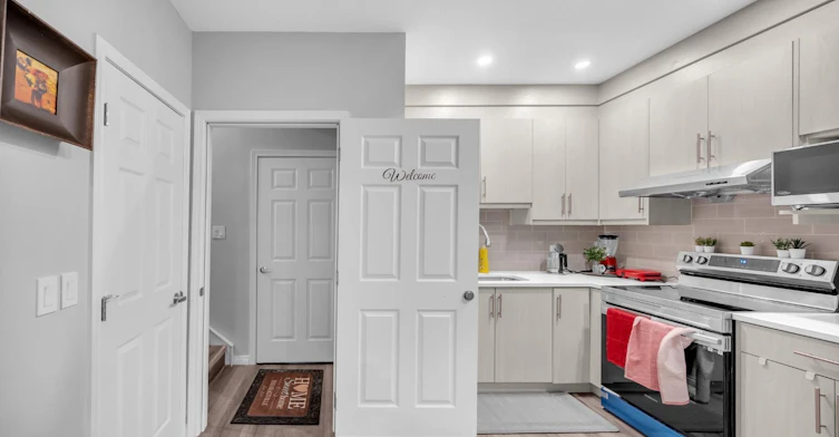 124 Savanna Gardens Northeast, Calgary, AB, T3J 2E5 - 4