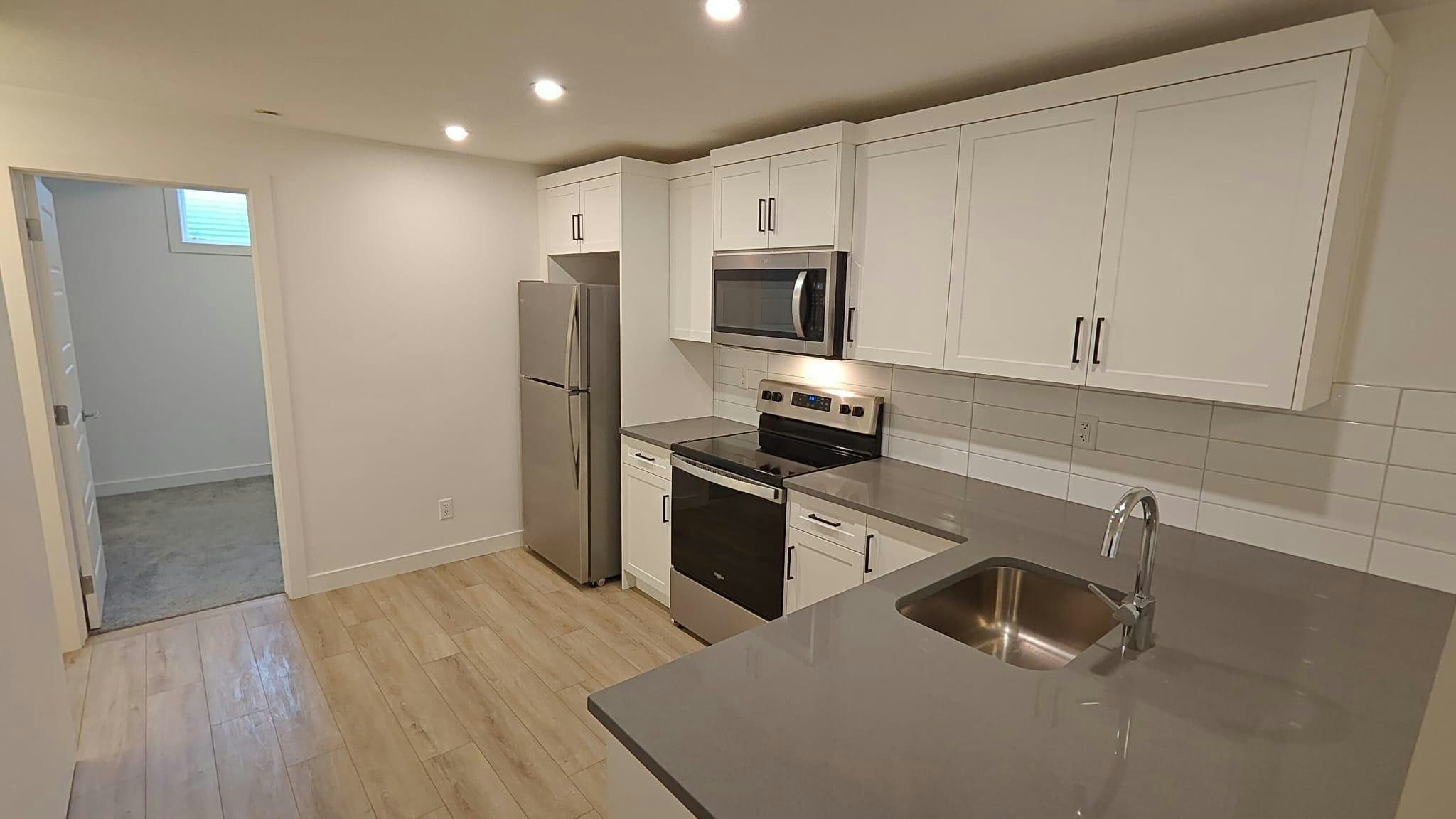 332 Hotchkiss Drive Southeast, Calgary, AB, T3S 0J9 - 5