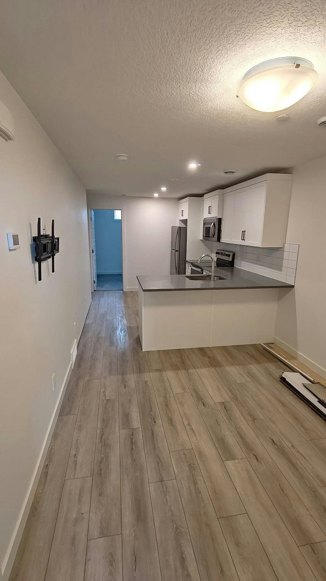 332 Hotchkiss Drive Southeast, Calgary, AB, T3S 0J9 - 7