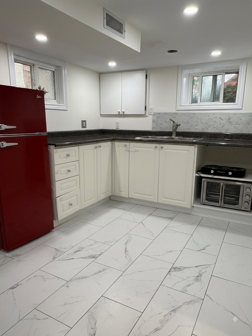 1-15 Nickle Street, Toronto, ON, M6M 2H7 - 4