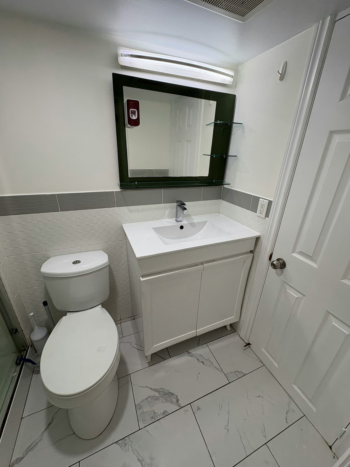 1-15 Nickle Street, Toronto, ON, M6M 2H7 - 3