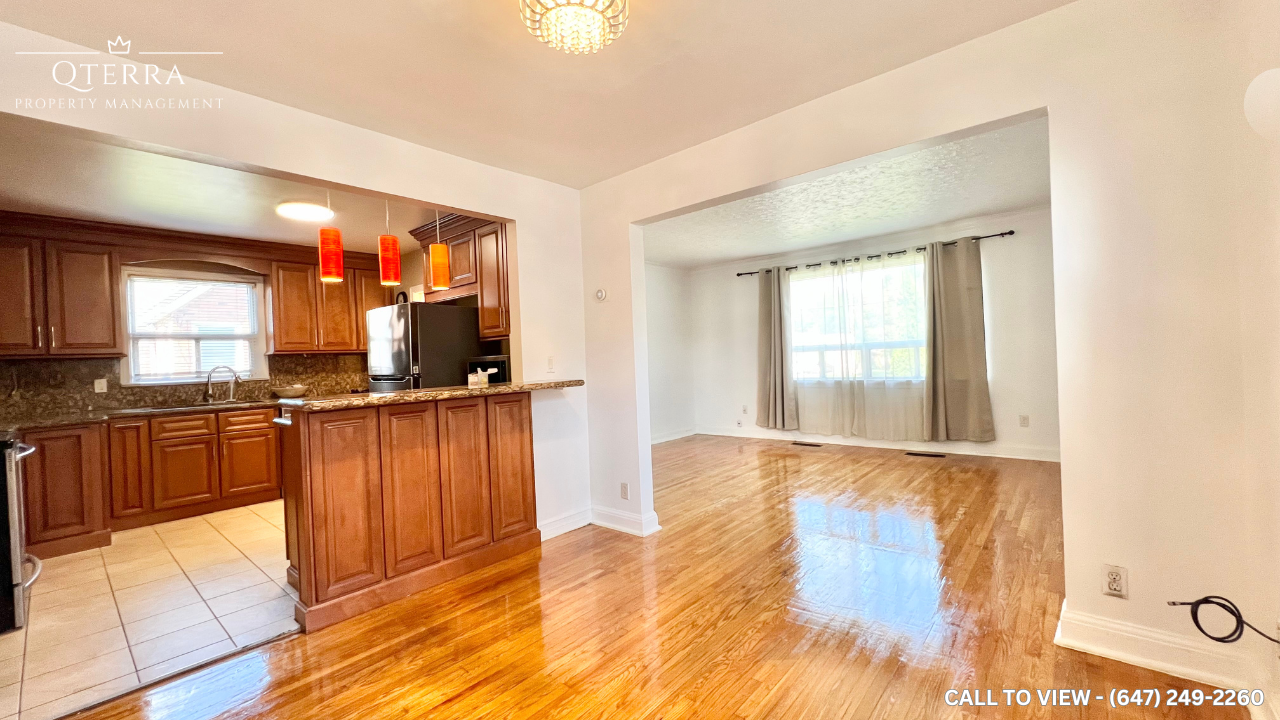 1-5 Dixon Road, Toronto, ON, M9P 2K9