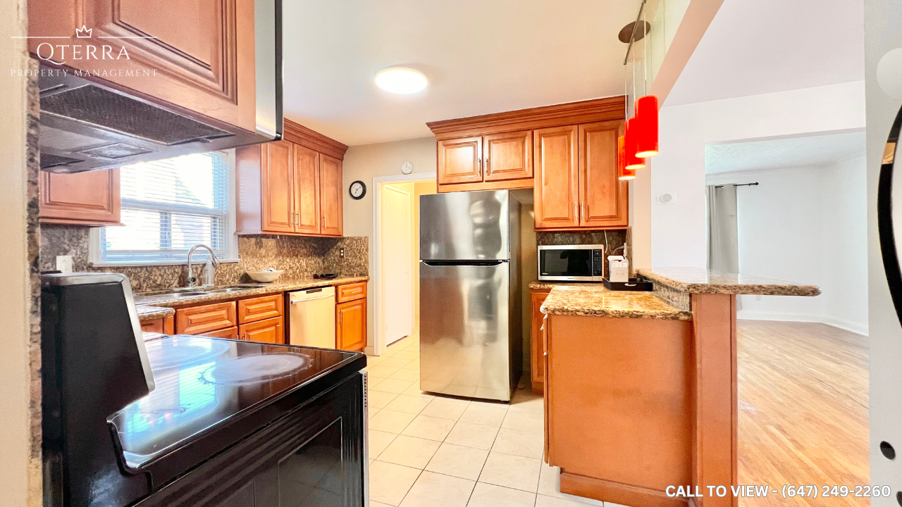 1-5 Dixon Road, Toronto, ON, M9P 2K9 - 10
