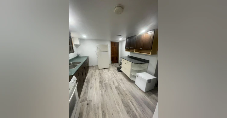 Main-74 Mcdougall Road, Waterloo, ON, N2L 2W5 - 4