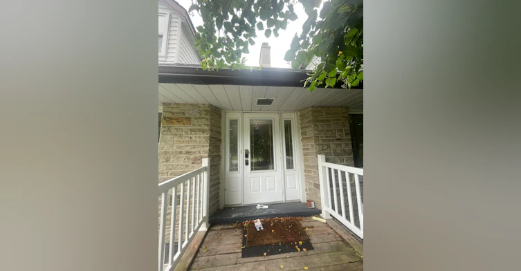 Main-74 Mcdougall Road, Waterloo, ON, N2L 2W5 - 2
